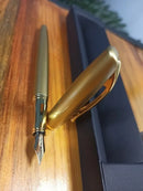 Pluma Pelikan Jazz Noble Color de la tinta Azul Color del exterior Oro